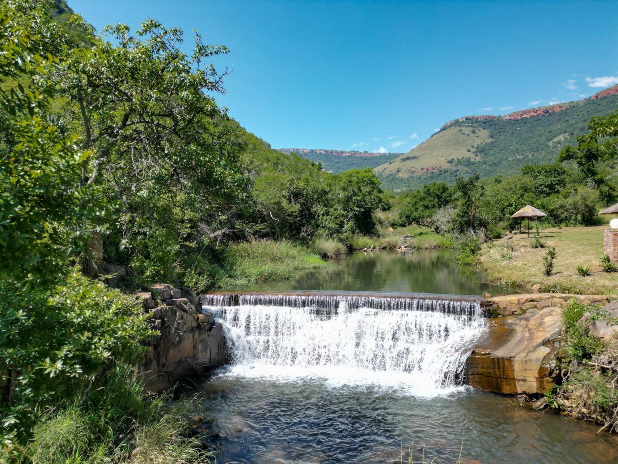 Rocky Drift Private Nature Reserve Waterval Boven Extérieur photo