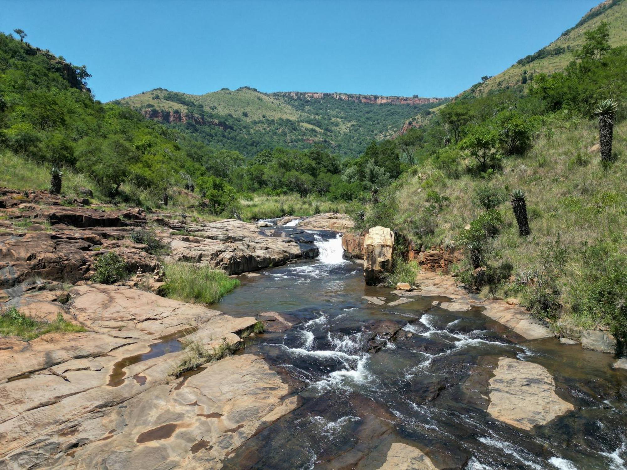 Rocky Drift Private Nature Reserve Waterval Boven Extérieur photo